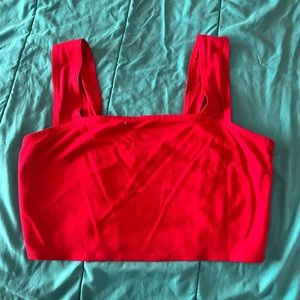 URBAN OUTFITTERS CROPPED TANK